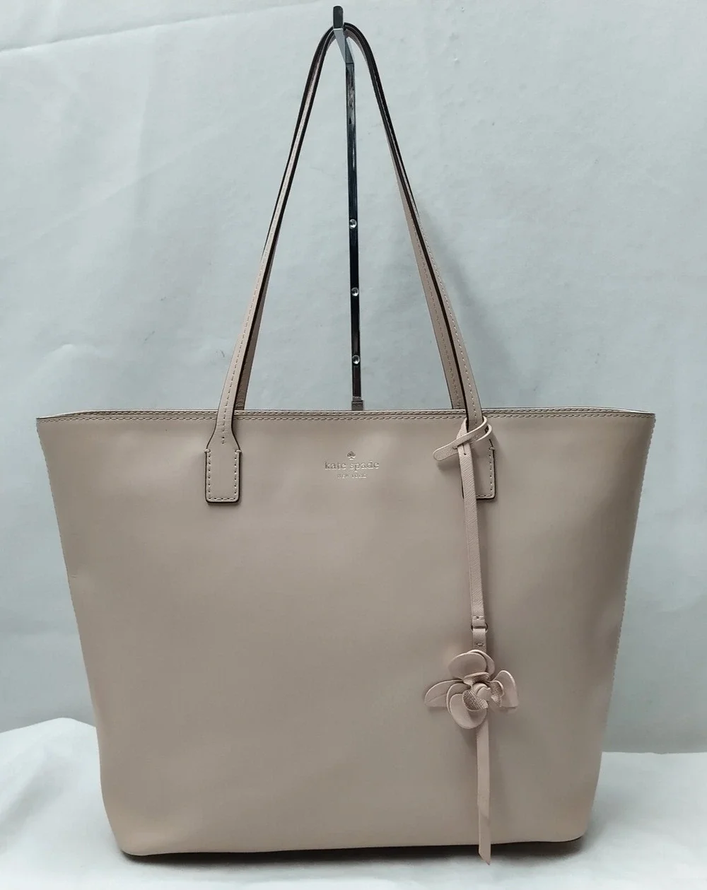 Kate Spade New York Beige Leather Double Handles Tote Bag